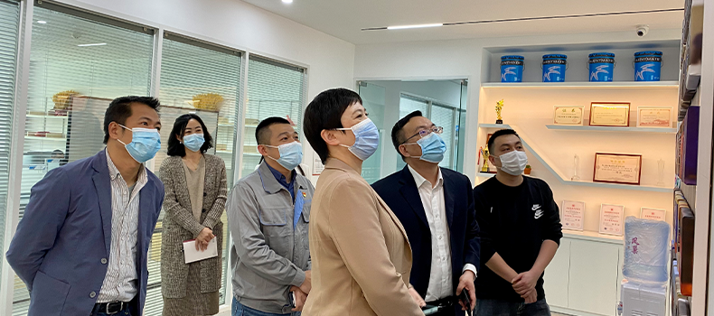 火炬高新區領導到訪捌斗新材科技 | 助力企業疫情防控、安全生產